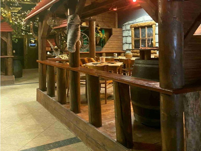 Partyraum 04-363efc86-2880w